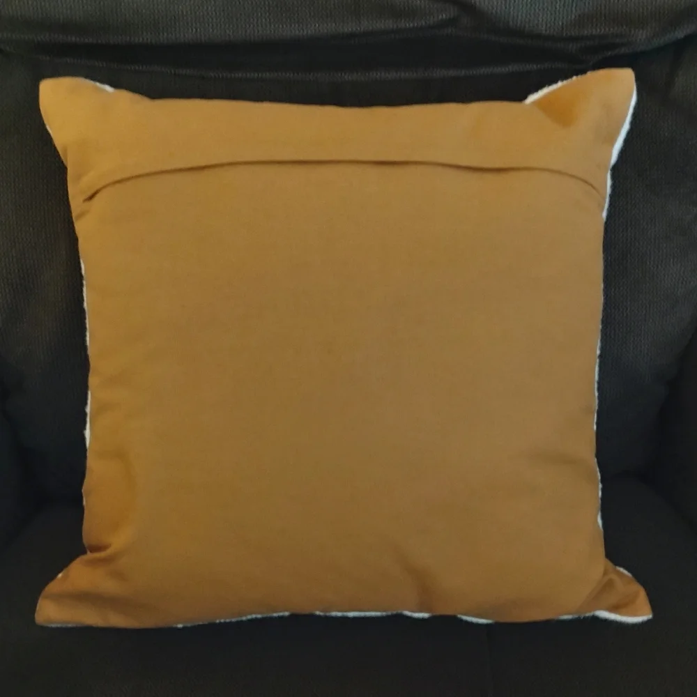 Crate & Barrel 16